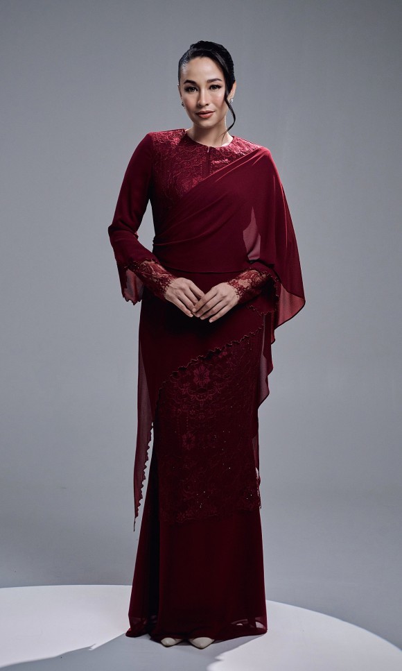 RAEESA DRESS - MAROON