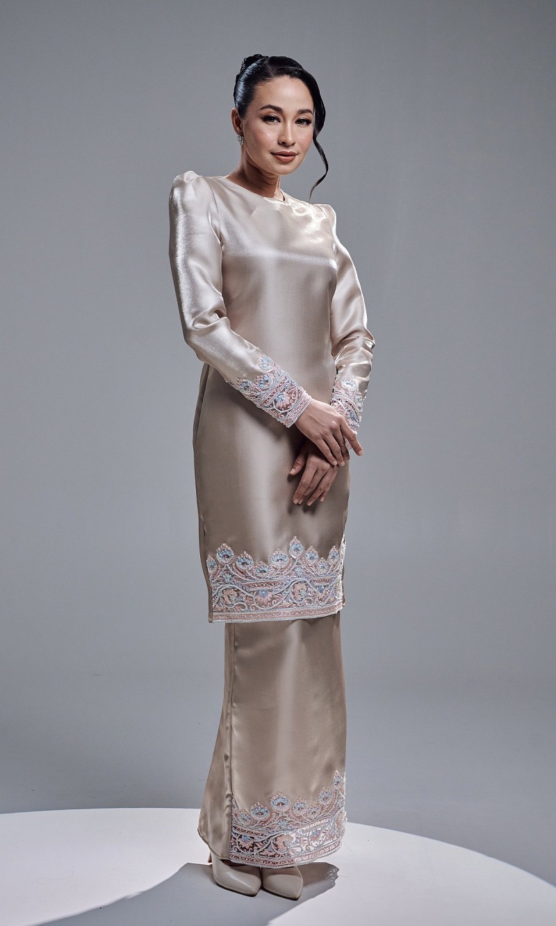 JULEETA KURUNG - CHAMPAGNE