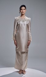 THALINA KURUNG - CHAMPAGNE