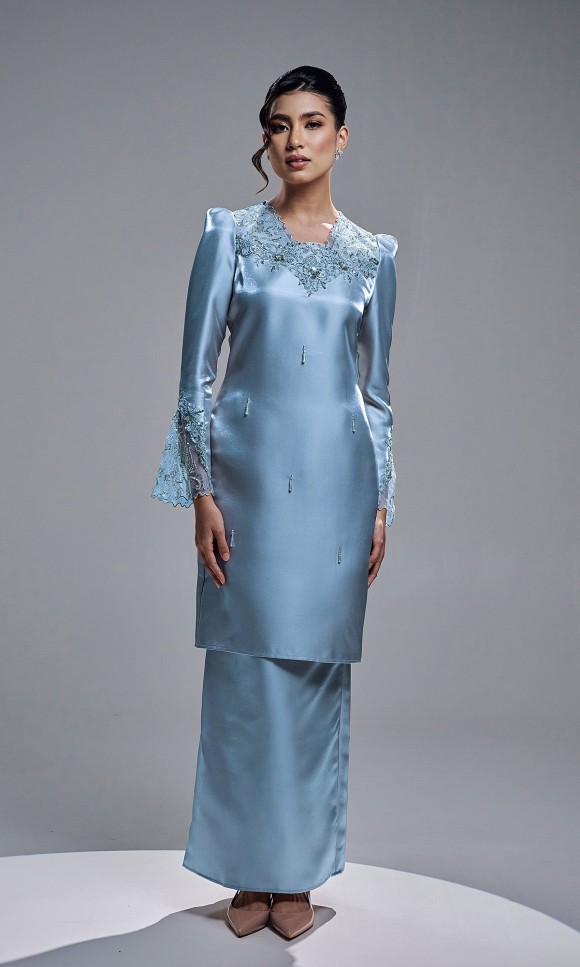 THALINA KURUNG - DIAMOND BLUE