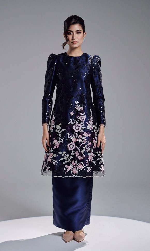 ESTELLA KURUNG 2.0 - NAVY ESTELLA KURUNG 2.0 - NAVY