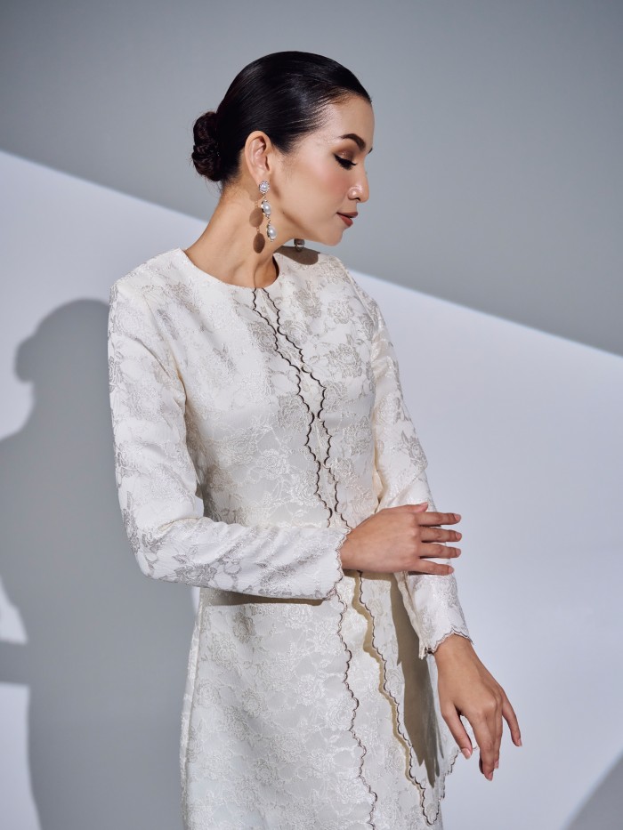 ISHANA KURUNG - IVORY CREAM