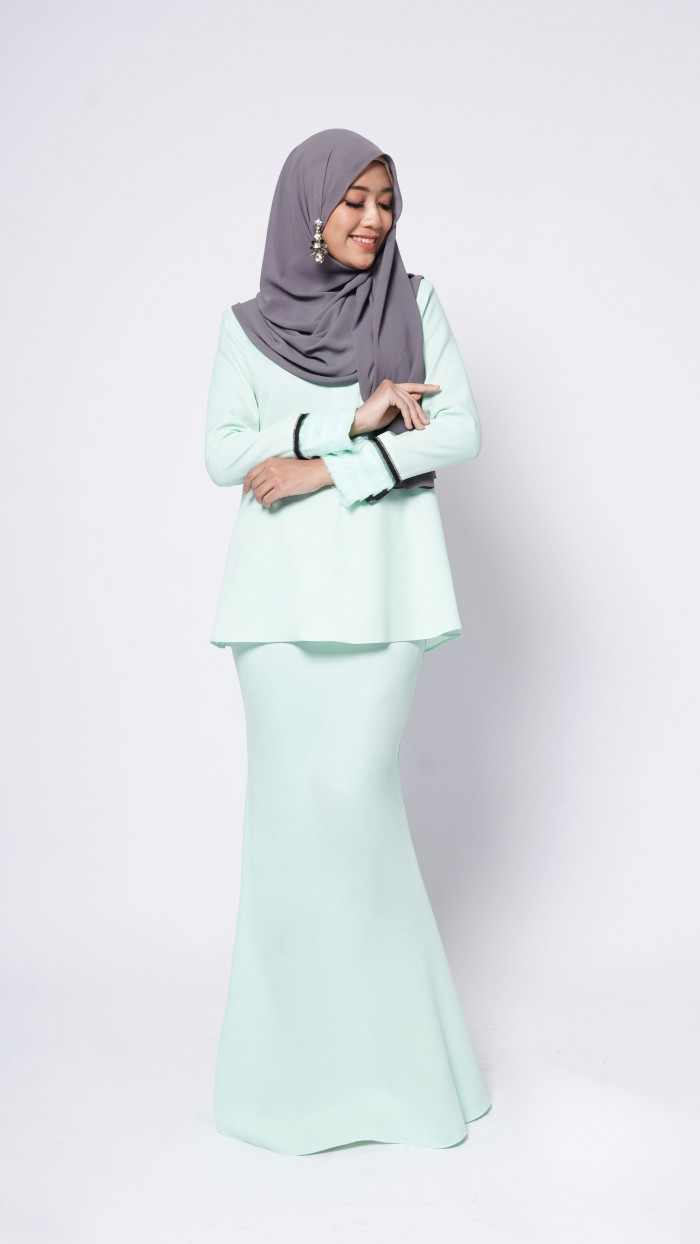 ALBINNA KURUNG - MINT GREEN