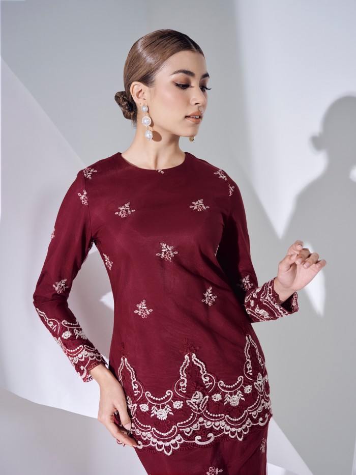 VALENCIA KURUNG - MAROON