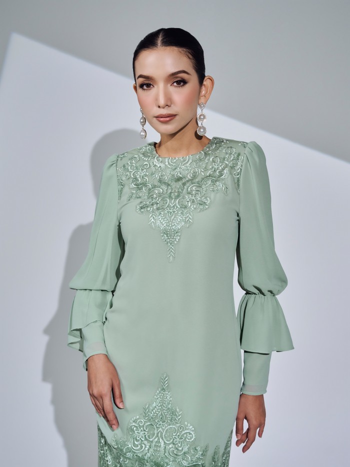 JOVANI KURUNG - SAGE GREEN