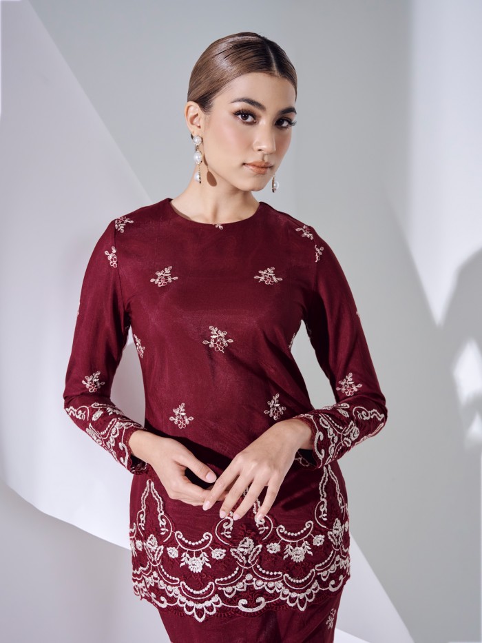 VALENCIA KURUNG - MAROON