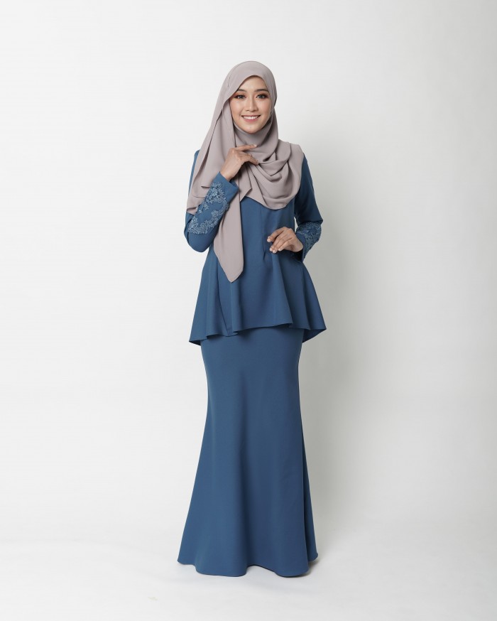 RIKELLE KURUNG - MIDNIGHT BLUE