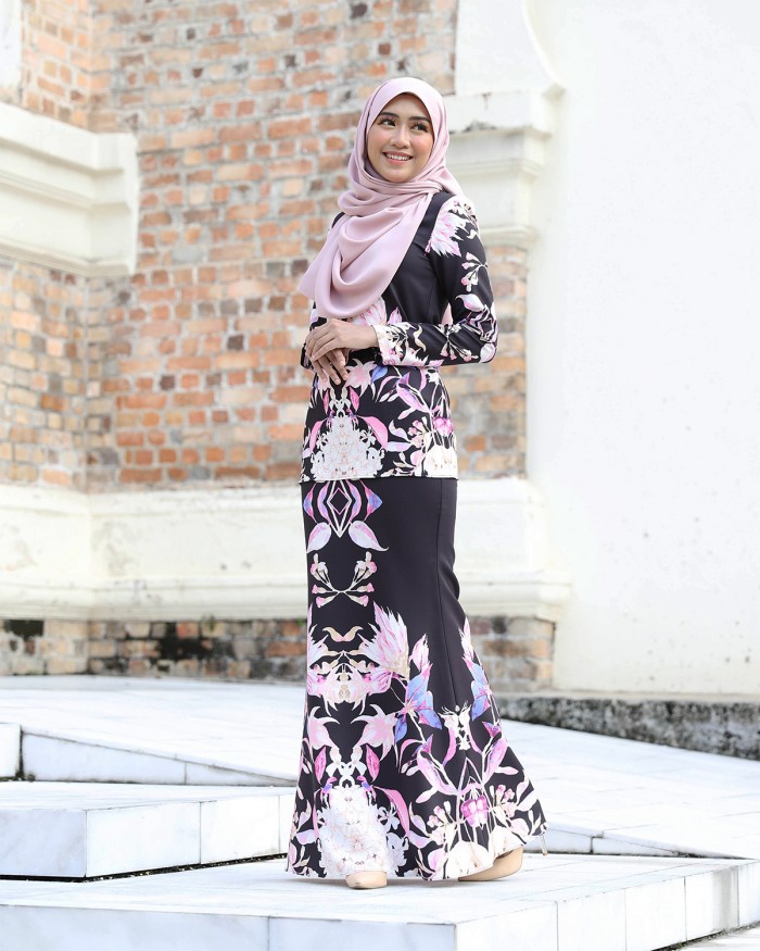 FIEKAA KURUNG - BLACK