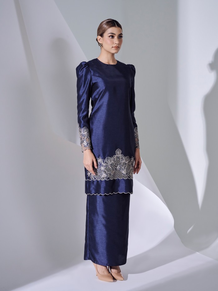 THALIA KURUNG - NAVY