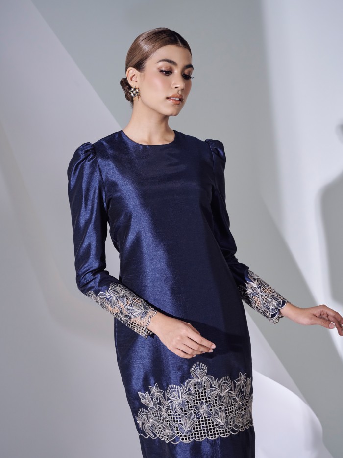 THALIA KURUNG - NAVY