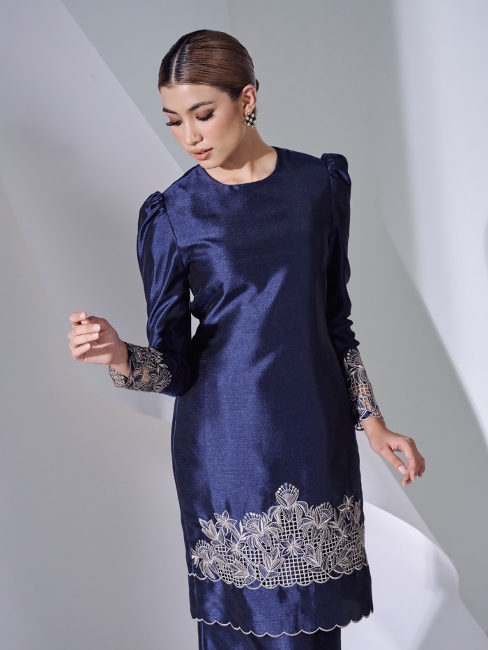 THALIA KURUNG - NAVY