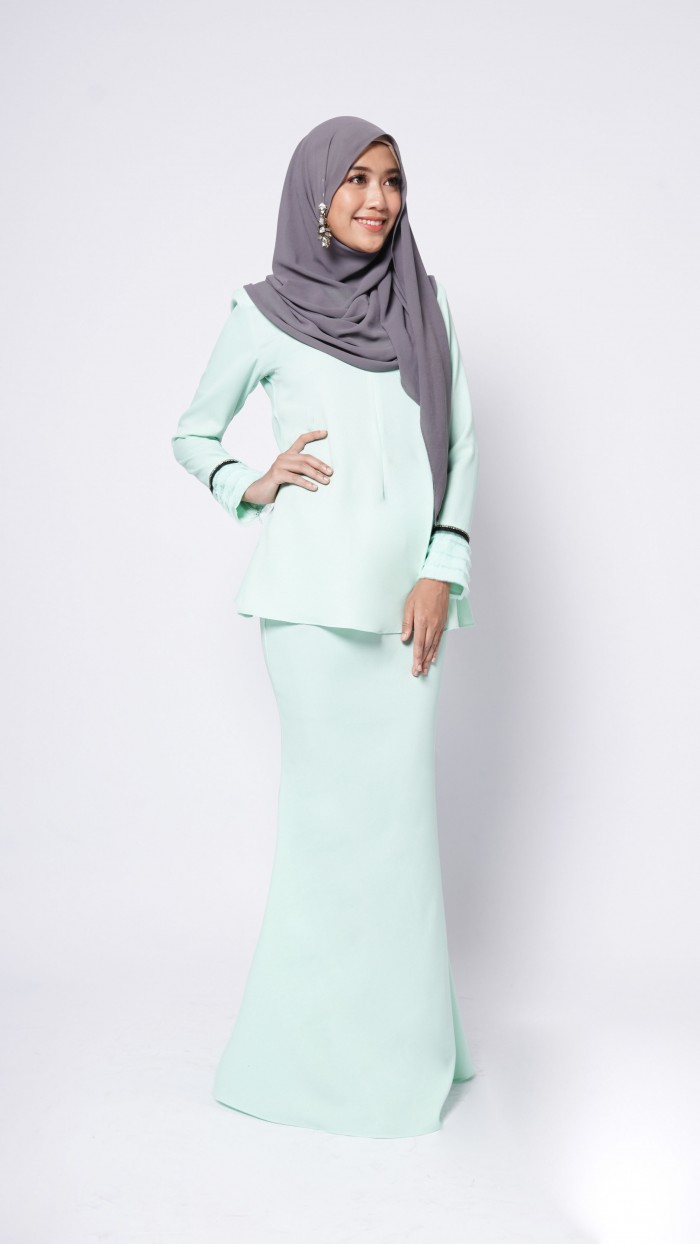 ALBINNA KURUNG - MINT GREEN