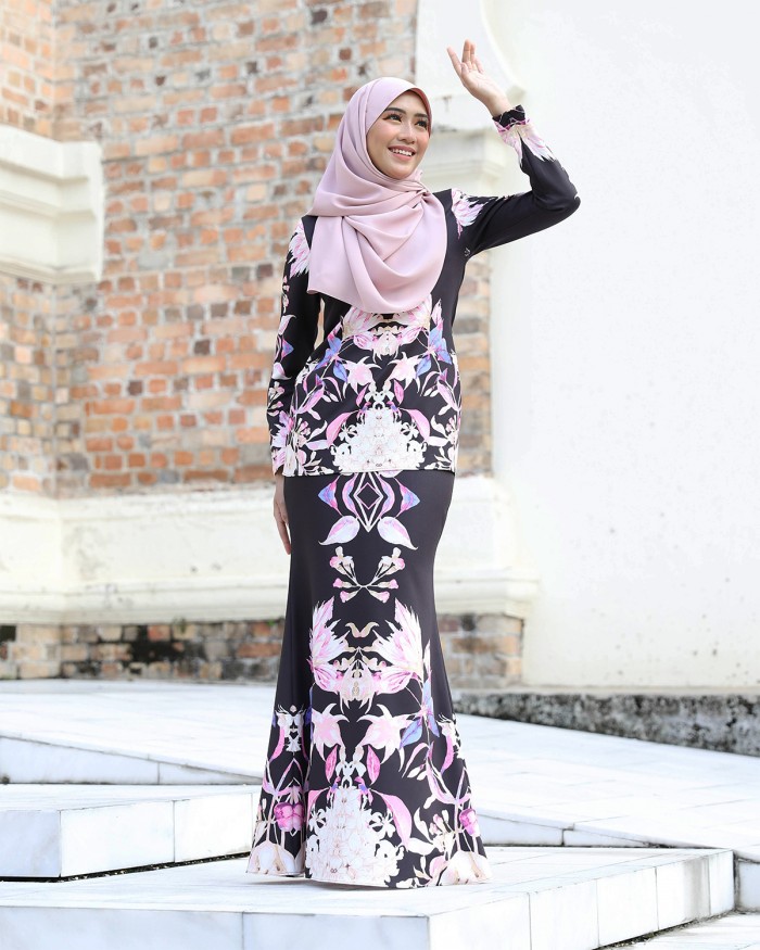 FIEKAA KURUNG - BLACK