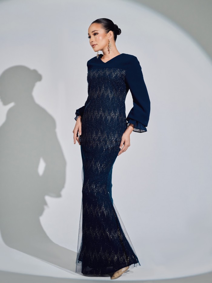 CHLOE KURUNG - NAVY