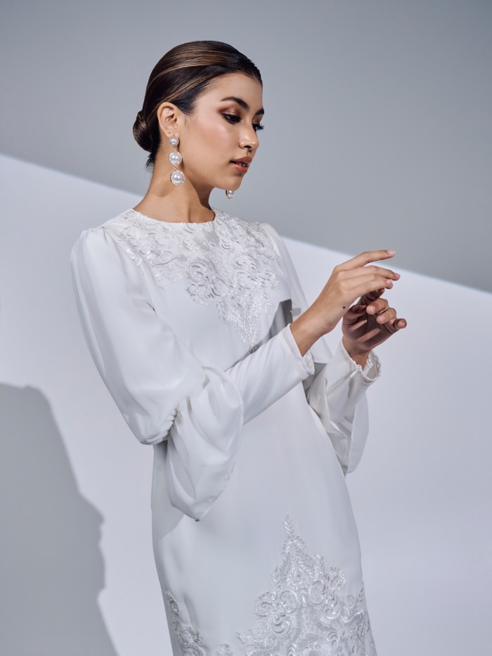 JOVANI KURUNG - OFF WHITE