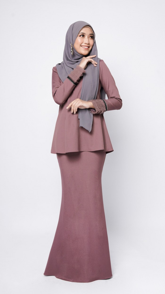 ALBINNA KURUNG -DARK MAUVE