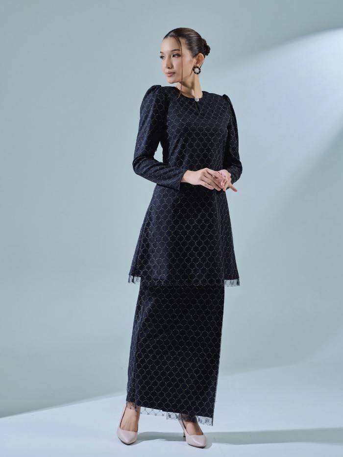 CELINA KURUNG - BLACK