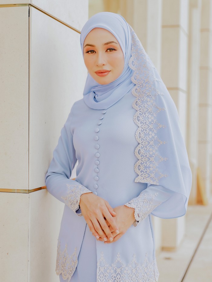 ZEHRA SHAWL - BABY BLUE