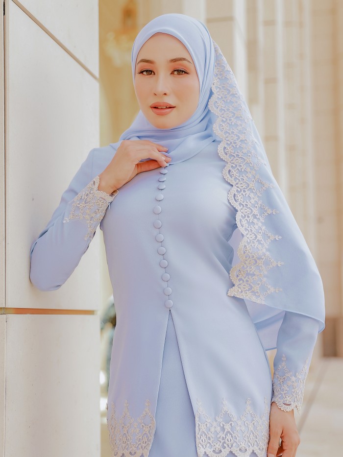 ZEHRA SHAWL - BABY BLUE