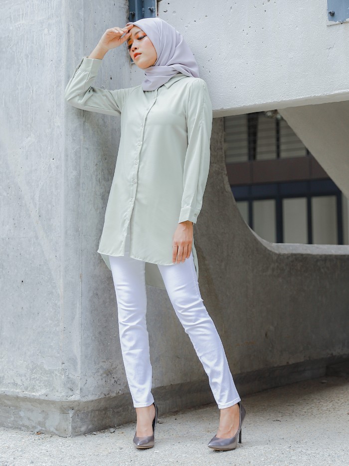 LAURYN BLOUSE - DUSTY GREEN