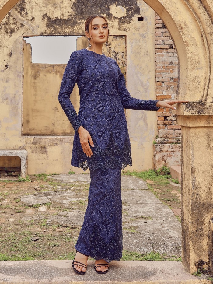 ESYANA KURUNG PAHANG - NAVY