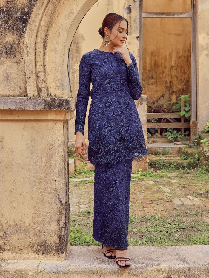 ESYANA KURUNG PAHANG - NAVY