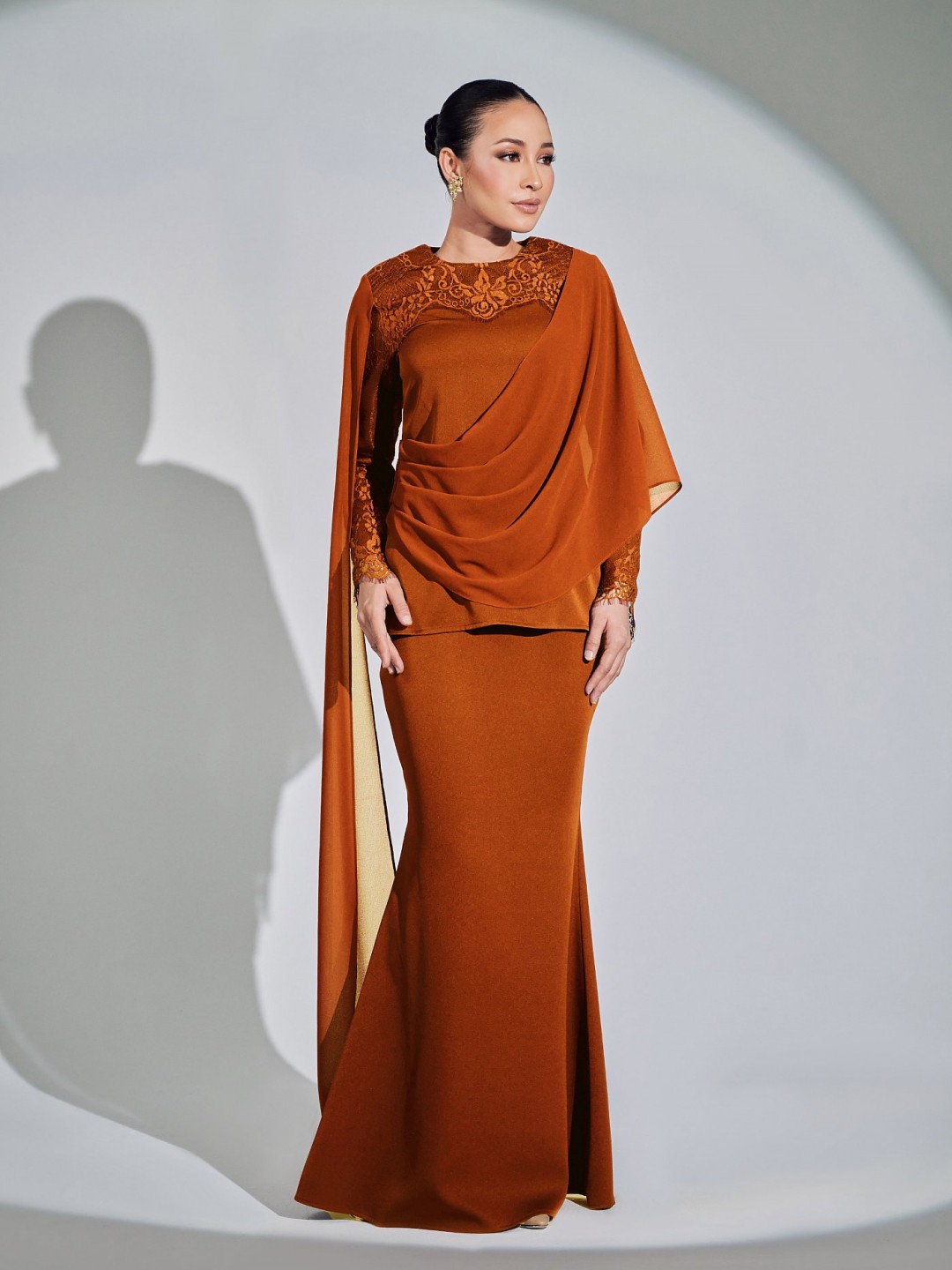 GRACIA KURUNG - BURNT ORANGE