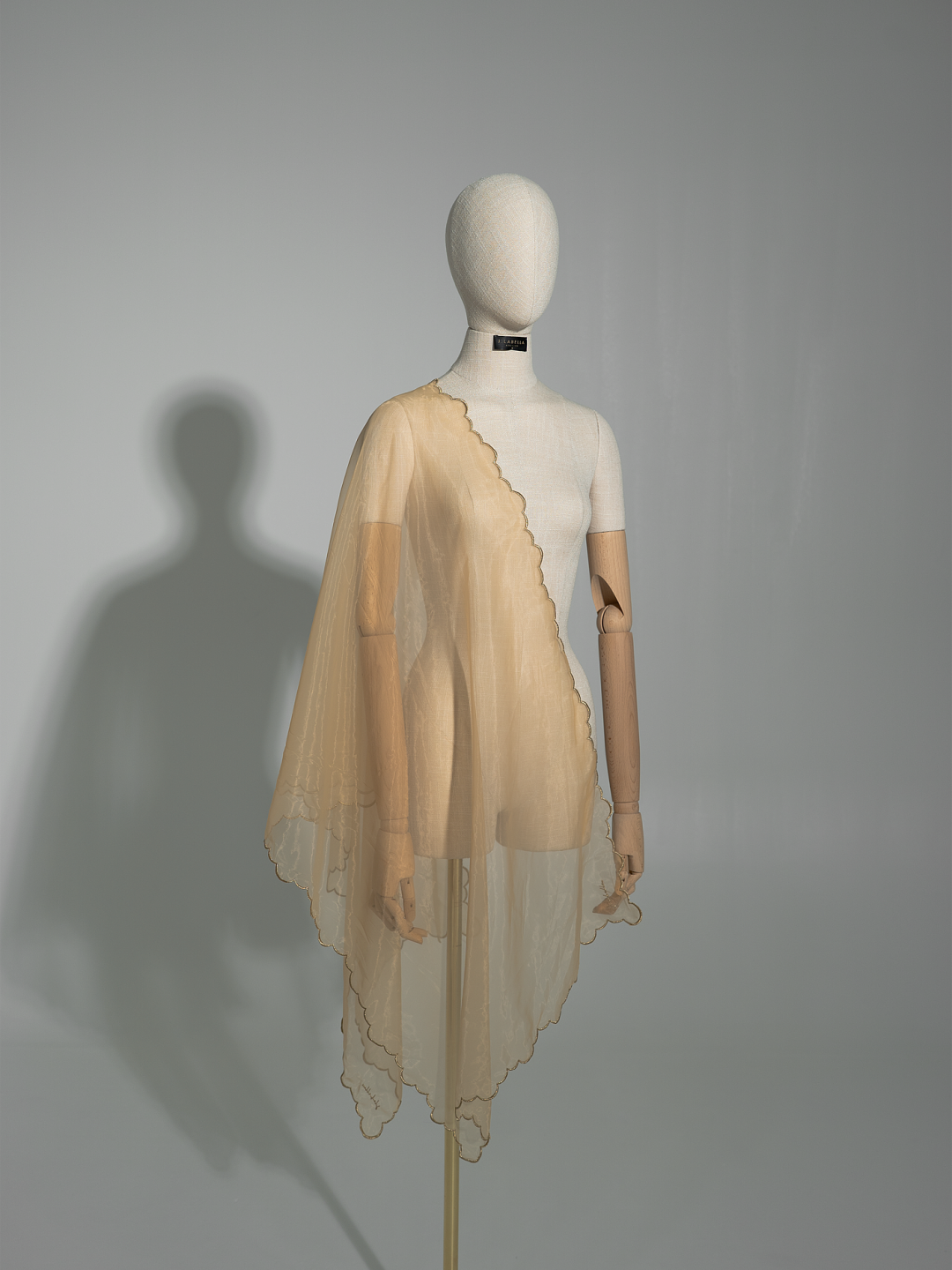 LOWELLE SELENDANG - GOLD