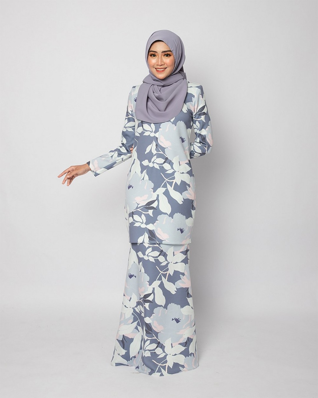 NELLYSA KURUNG - INFINITY GREY
