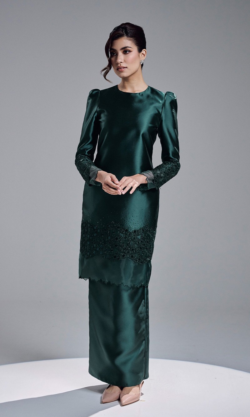 ESTERINA KURUNG - DARK EMERALD