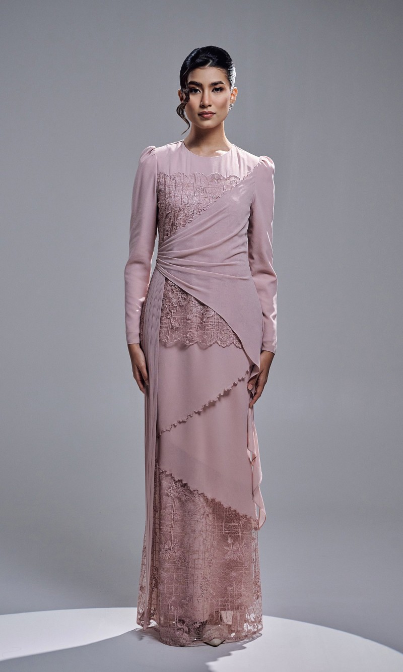 ESTALIA DRESS - BLUSH PINK