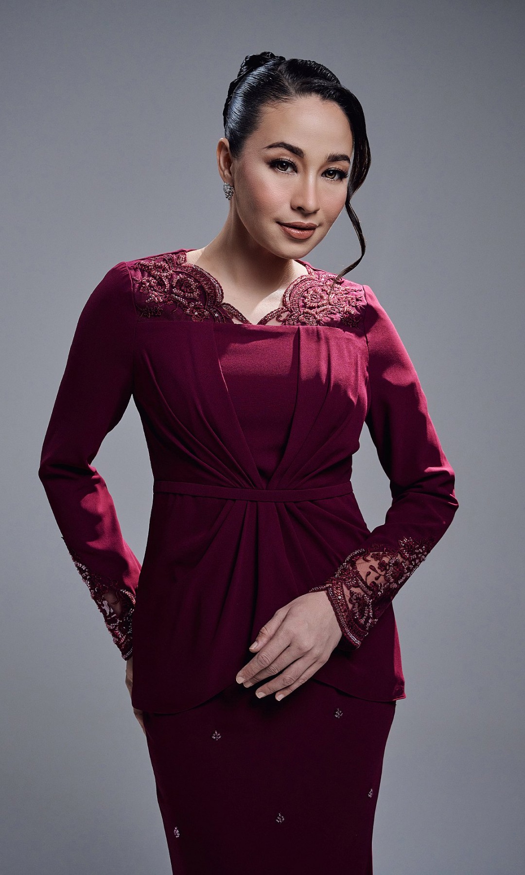SADEERA KURUNG - BURGUNDY