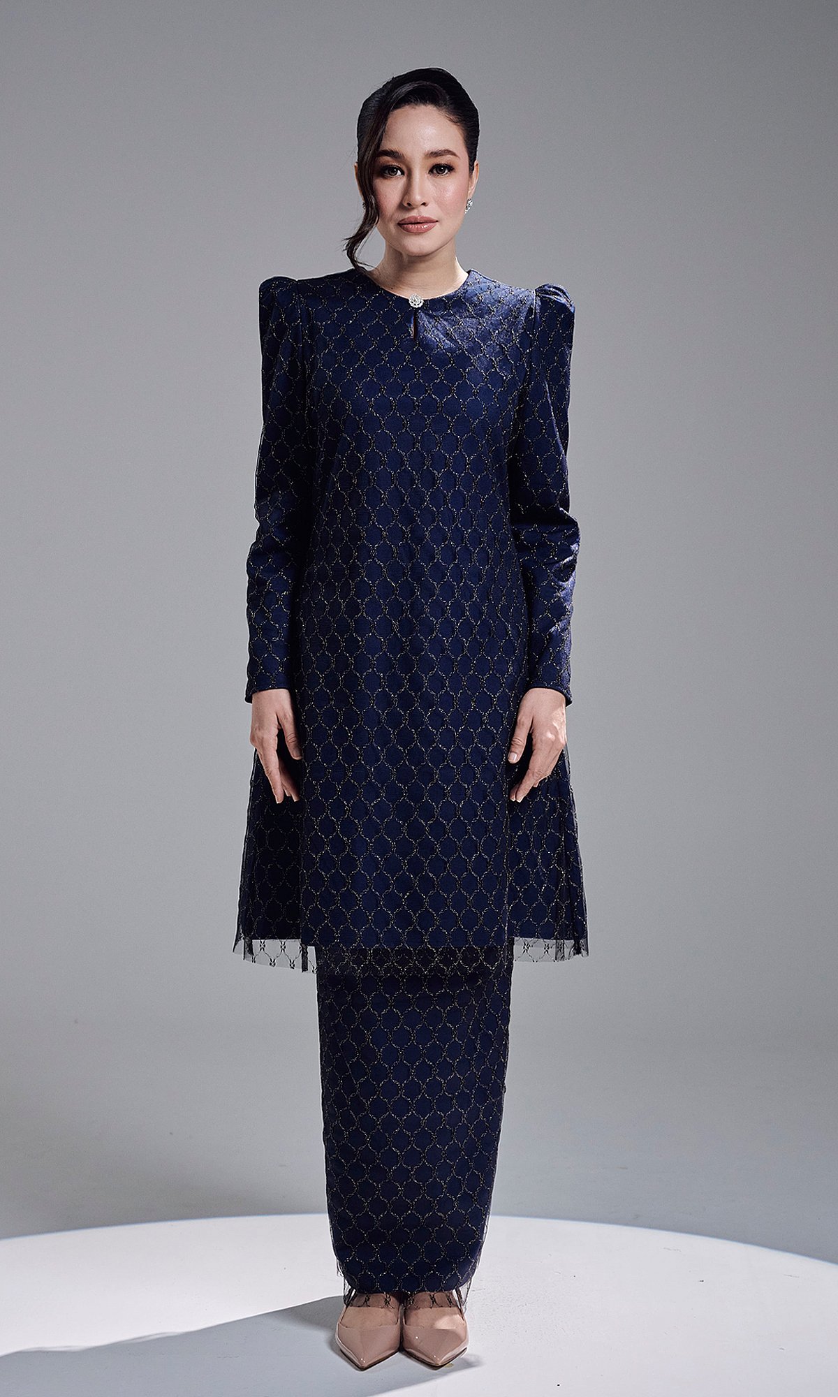 CELINE KURUNG - NAVY