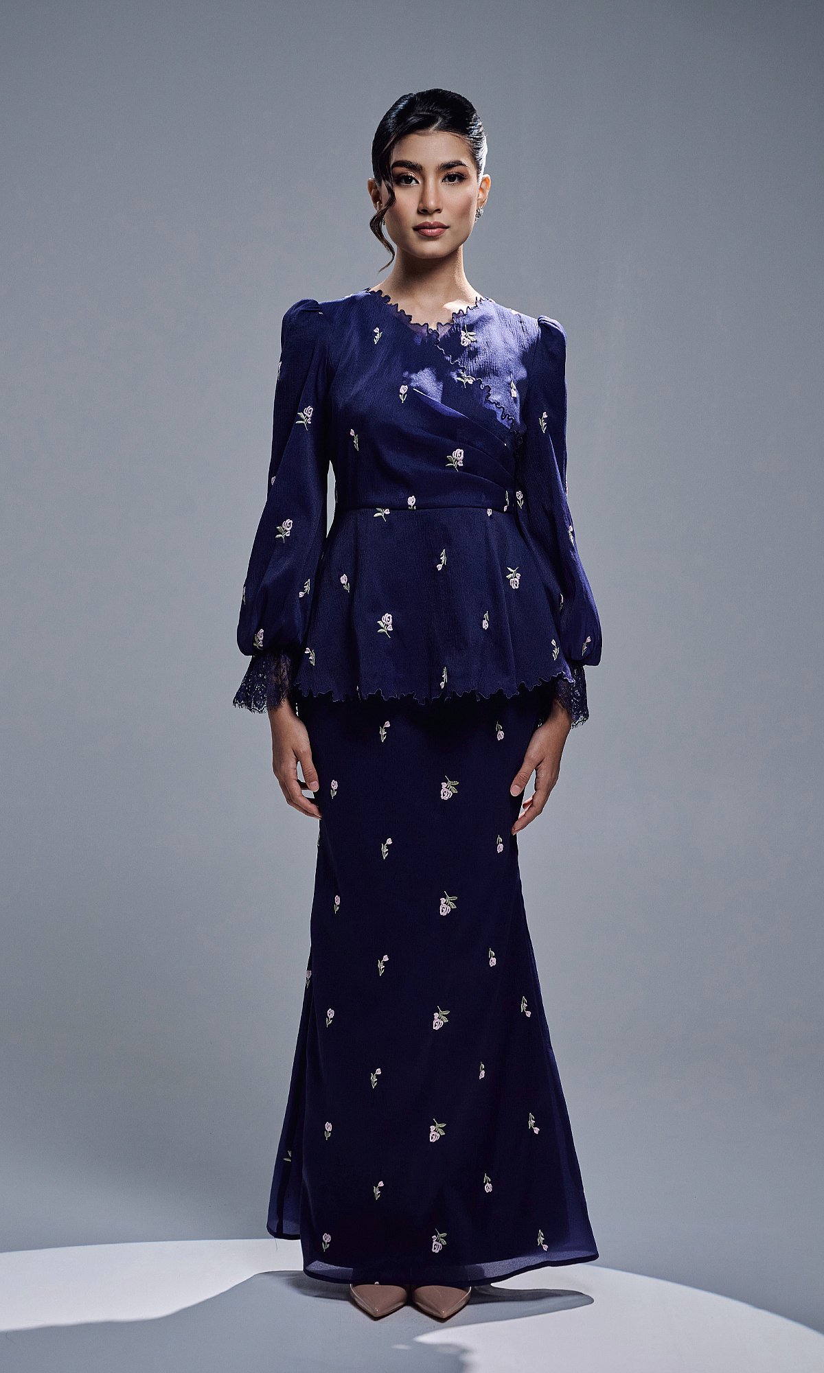 ESMIKA KURUNG - NAVY