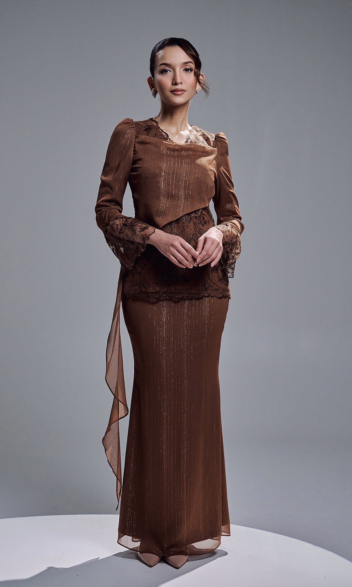 WAIDURI KURUNG - RICH BROWN