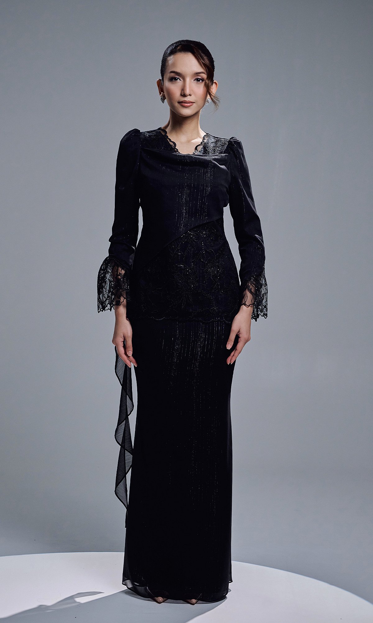 WAIDURI KURUNG - BLACK