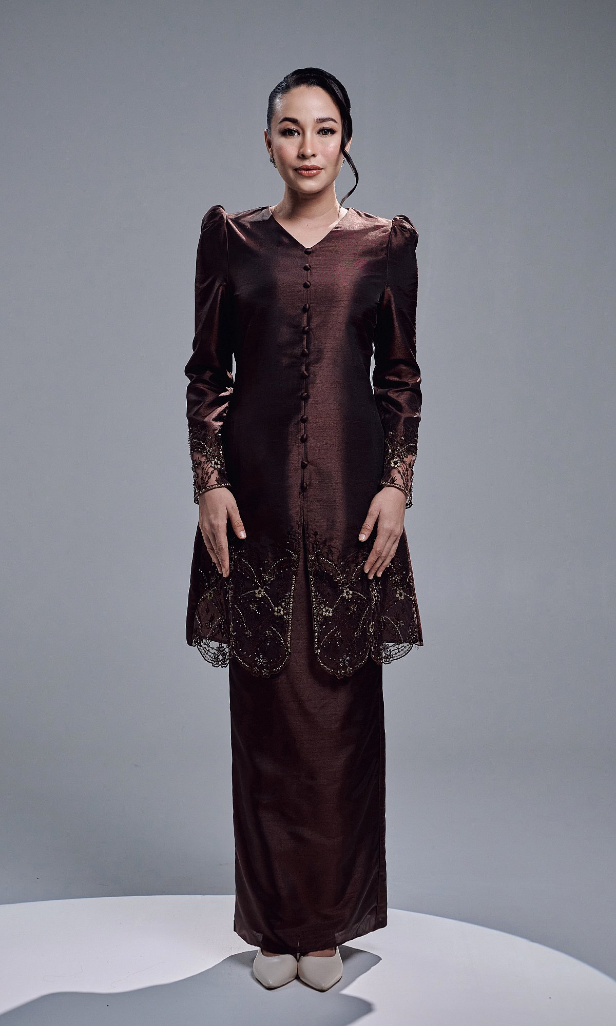 MAHSURI KURUNG - MAHOGANY