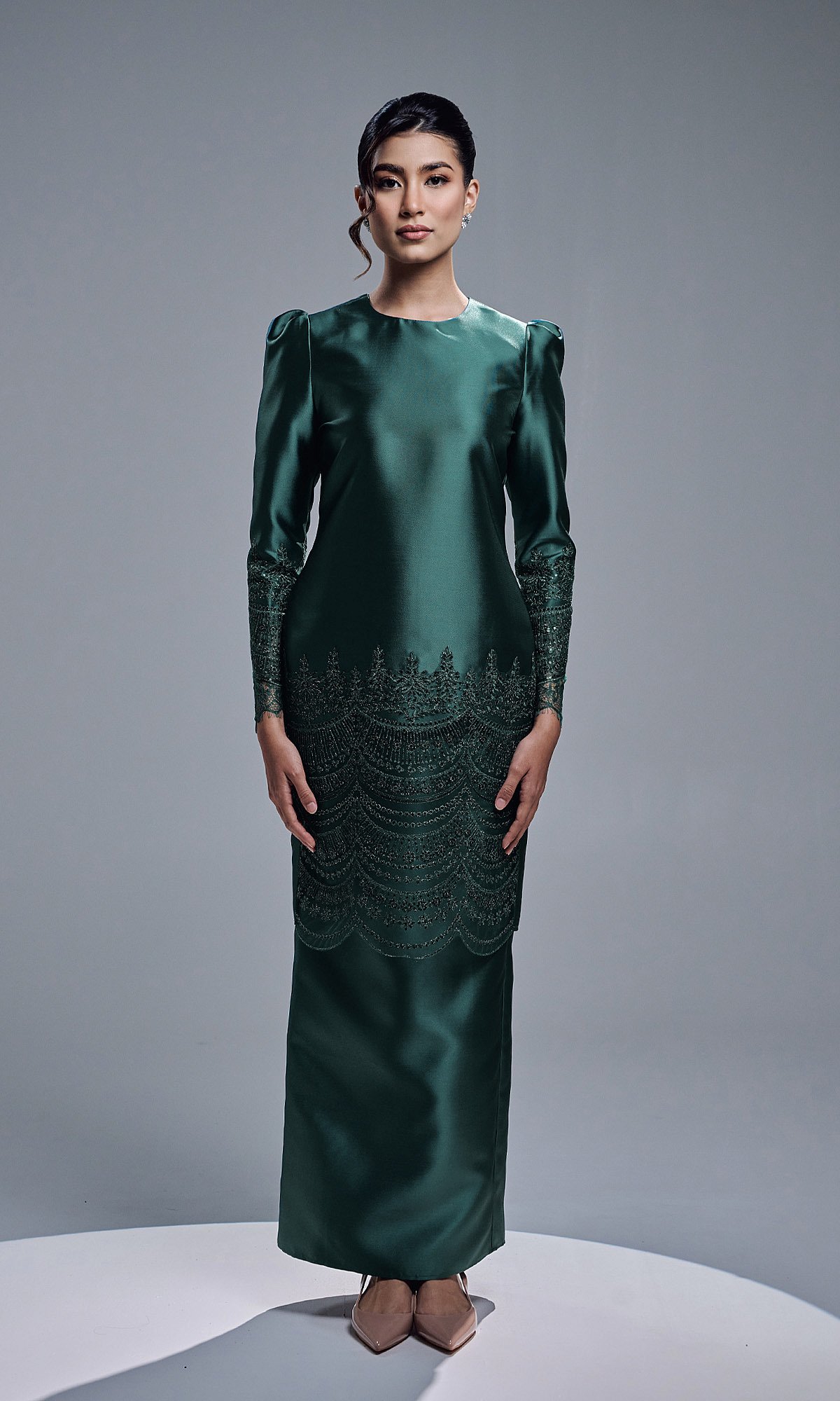 DAHLIA KURUNG - EMERALD DAHLIA KURUNG - EMERALD